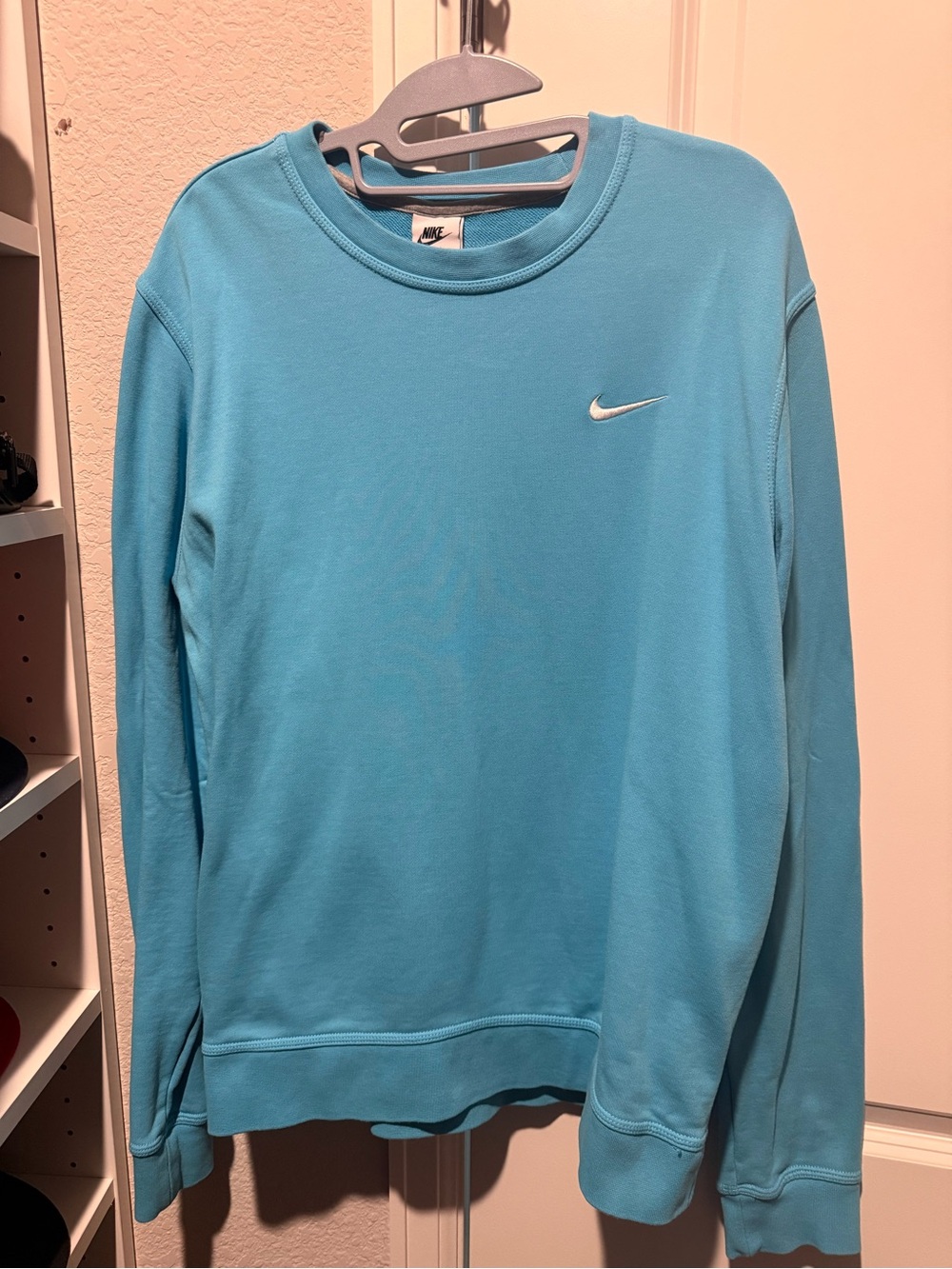 Nike Men’s Aqua Blue Crewneck Sweatshirt